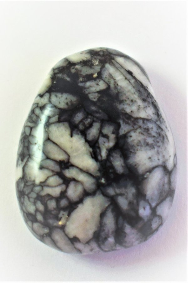 Pinolith (Eisblumenmagnesit), gebohrt