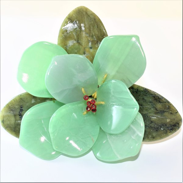 Blume aus Jade/Jadeit mint